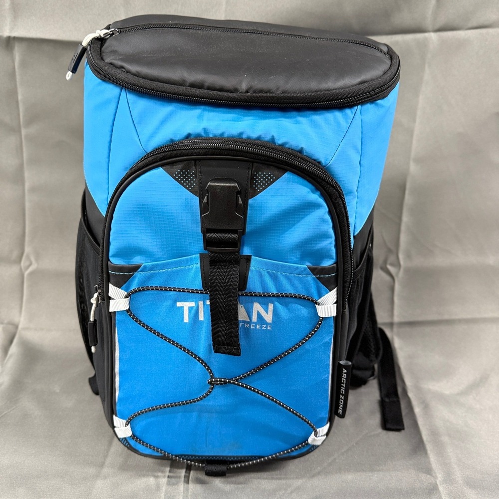 Titan Arctic Zone Freeze Backpack‎ Cooler Insulated Lunch Bag Blue Black